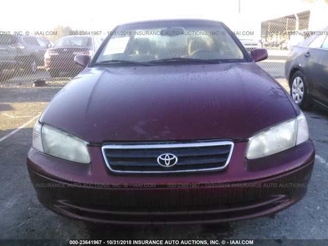 4T1BF22K4YU953411 - 2000 TOYOTA CAMRY LE/XLE RED photo 6