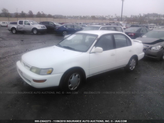 1NXBB02E3VZ607923 - 1997 TOYOTA COROLLA DX WHITE photo 2