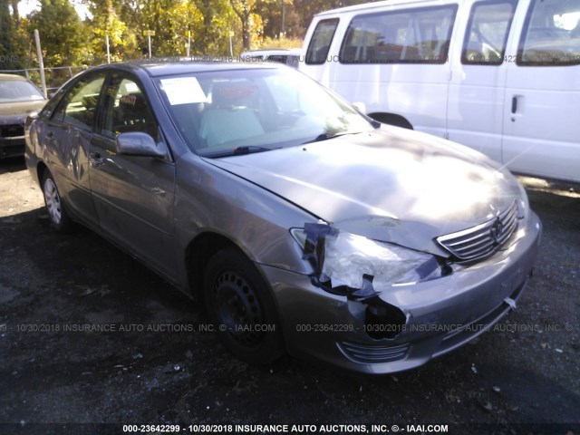4T1BE32K55U603368 - 2005 TOYOTA CAMRY LE/XLE/SE TAN photo 1