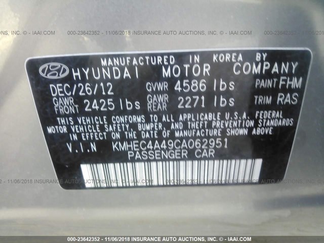 KMHEC4A49CA062951 - 2012 HYUNDAI SONATA HYBRID SILVER photo 9