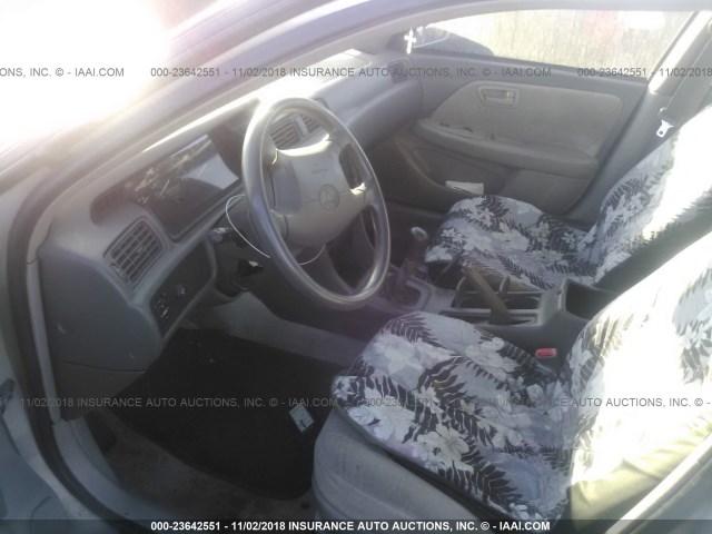 4T1BG22K6YU639420 - 2000 TOYOTA CAMRY CE/LE/XLE 银色 照片 5