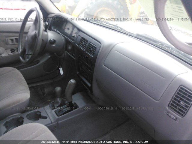 5TEHN72NX4Z421722 - 2004 TOYOTA TACOMA DOUBLE CAB 银色 照片 5