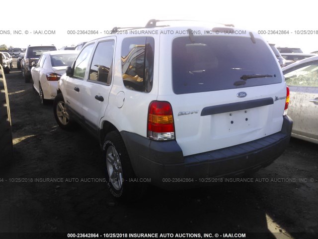 1FMYU96H05KE33608 - 2005 FORD ESCAPE HEV WHITE photo 3