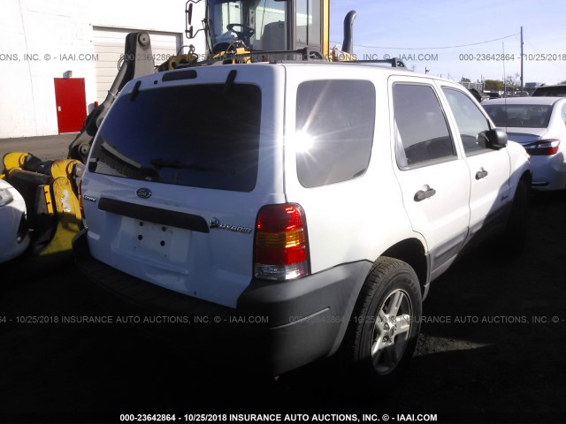 1FMYU96H05KE33608 - 2005 FORD ESCAPE HEV WHITE photo 4