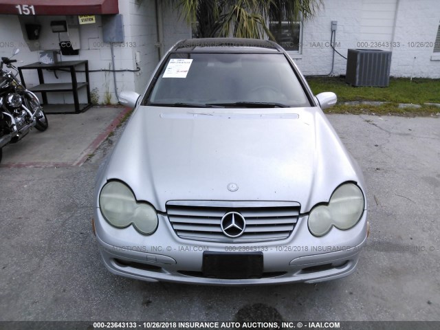 WDBRN40J64A601534 - 2004 MERCEDES-BENZ C 230K SPORT COUPE SILVER photo 6