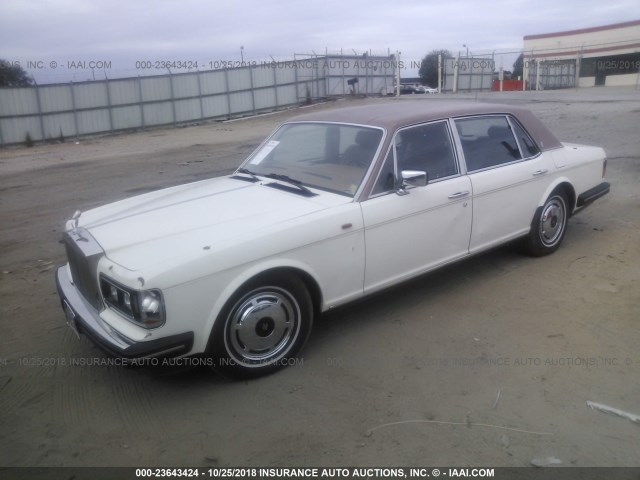 SCAZN02A1KCX26649 - 1989 ROLLS-ROYCE SILVER SPUR  WHITE photo 2