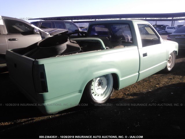 1GTDC14KXPZ506497 - 1993 GMC SIERRA C1500 GREEN photo 4