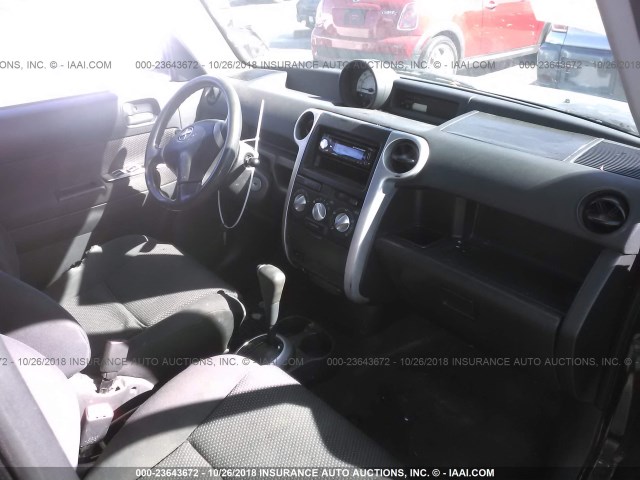 JTLKT324740139070 - 2004 TOYOTA SCION XB Қара фото 5