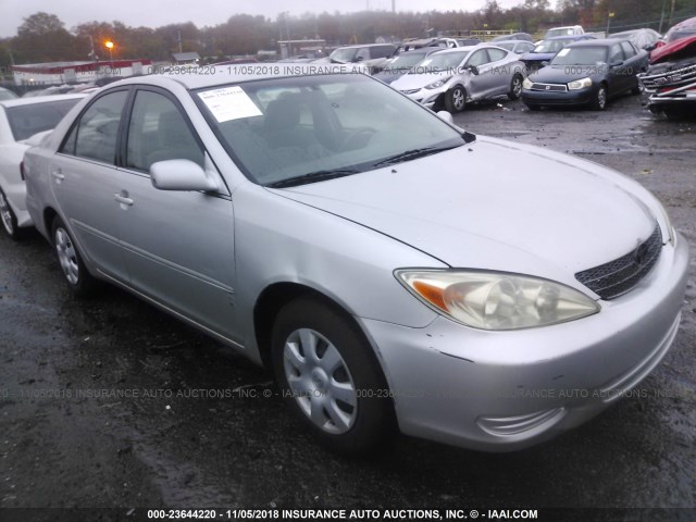 4T1BE32K63U121666 - 2003 TOYOTA CAMRY LE/XLE/SE Gümüş foto 1