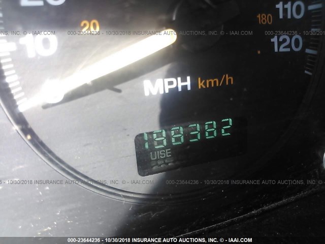 1J4GW48N34C346496 - 2004 JEEP GRAND CHEROKEE LAREDO/COLUMBIA/FREEDOM SILVER photo 7