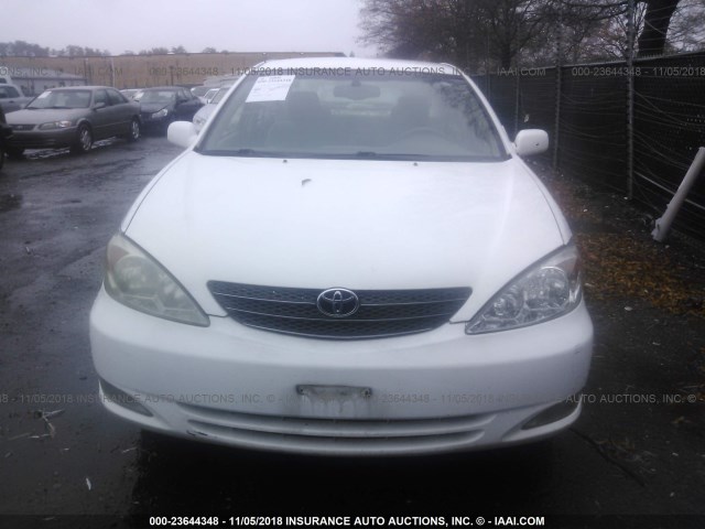 4T1BE30K03U216856 - 2003 TOYOTA CAMRY LE/XLE/SE WHITE photo 6