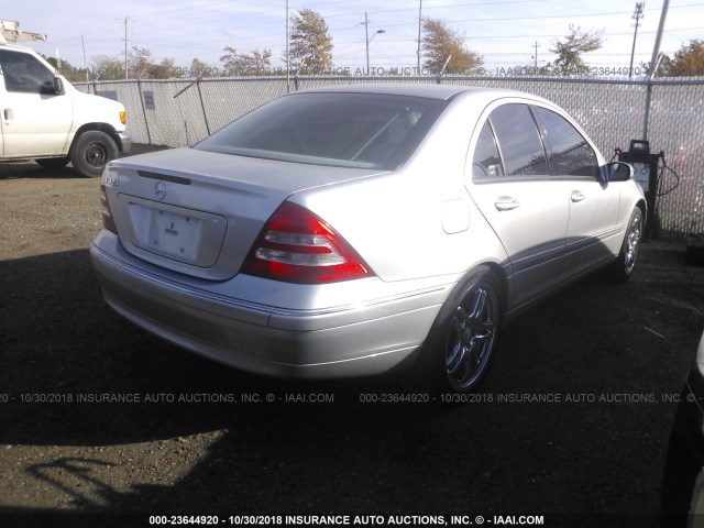 WDBRF64J03F369243 - 2003 MERCEDES-BENZ C 320 SILVER photo 4