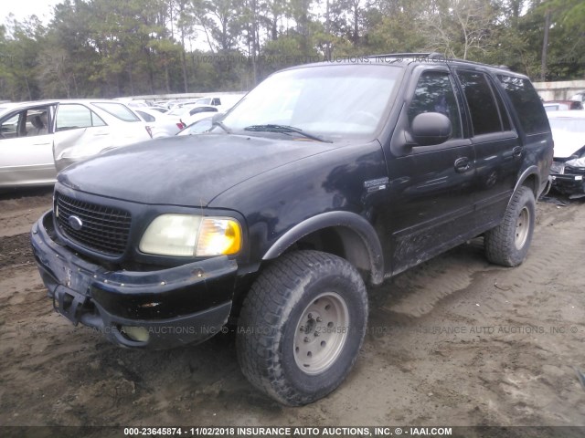 1FMPU16L4YLB75741 - 2000 FORD EXPEDITION XLT BLACK photo 2