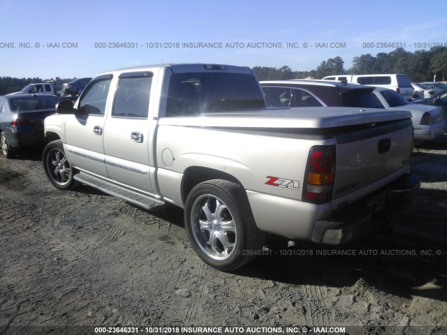 2GTEK13T441432869 - 2004 GMC NEW SIERRA K1500 SILVER photo 3