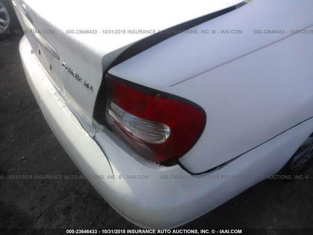 4T1BE30K64U276254 - 2004 TOYOTA CAMRY LE/XLE/SE WHITE photo 6