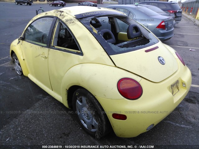 3VWDC21C91M426763 - 2001 VOLKSWAGEN NEW BEETLE GLX YELLOW photo 3