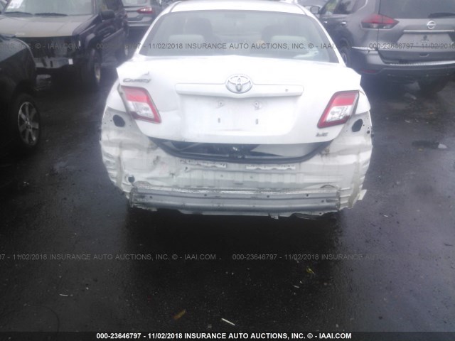 4T1BF3EK3BU716224 - 2011 TOYOTA CAMRY SE/LE/XLE WHITE photo 6