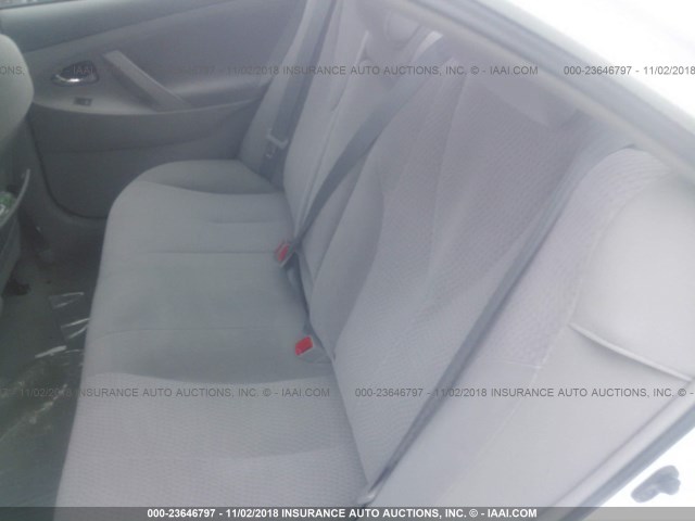 4T1BF3EK3BU716224 - 2011 TOYOTA CAMRY SE/LE/XLE WHITE photo 8