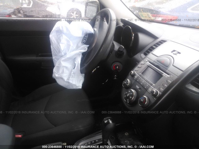 KNDJT2A22A7188732 - 2010 KIA SOUL +/!/SPORT 绿色 照片 5