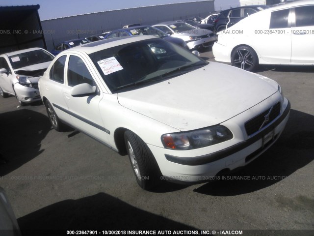 YV1RS61R322123858 - 2002 VOLVO S60 WHITE photo 1