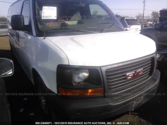 1GTGG25VX61226169 - 2006 GMC SAVANA G2500 WHITE photo 1