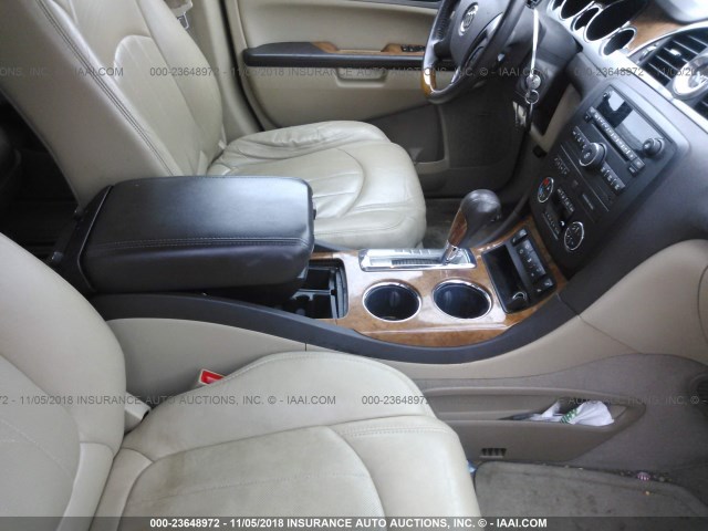 5GALVBED4AJ246830 - 2010 BUICK ENCLAVE CXL თეთრი ფოტო 5