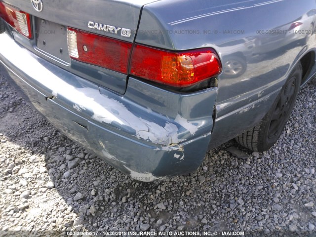 4T1BG22K51U855121 - 2001 TOYOTA CAMRY CE/LE/XLE 蓝色 照片 6