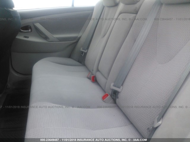 4T1BF3EKXBU203164 - 2011 TOYOTA CAMRY SE/LE/XLE GRAY photo 8