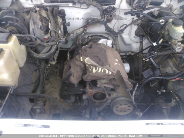 4F4YR12C8XTM14763 - 1999 MAZDA B2500 WHITE photo 10