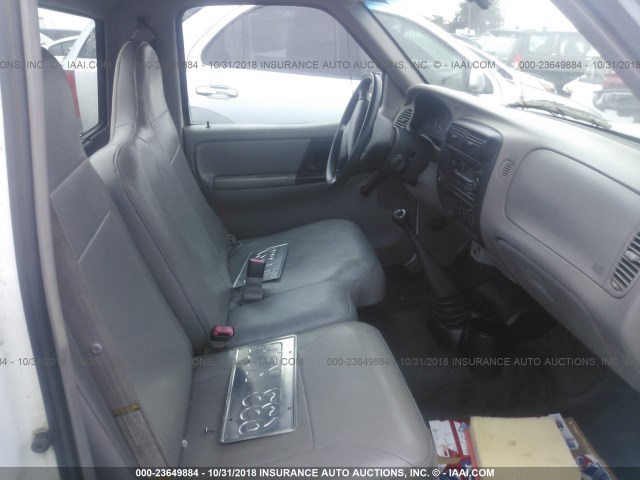 4F4YR12C8XTM14763 - 1999 MAZDA B2500 WHITE photo 5