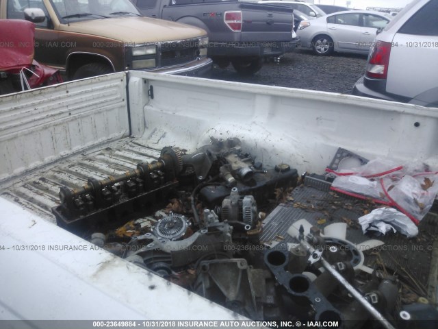 4F4YR12C8XTM14763 - 1999 MAZDA B2500 WHITE photo 8