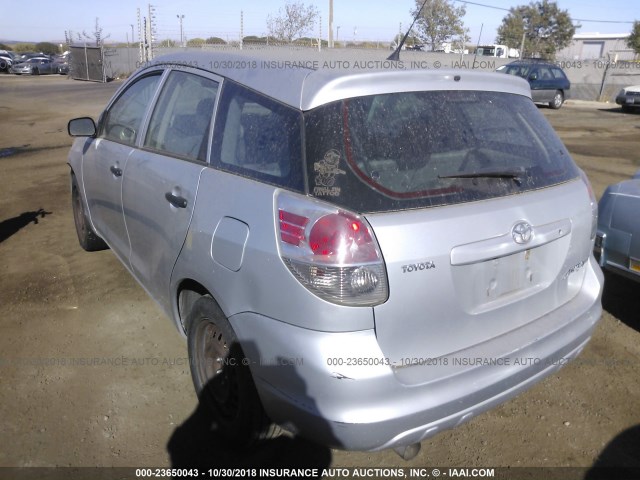 2T1KR32E85C406582 - 2005 TOYOTA COROLLA MATRIX XR SILVER photo 3