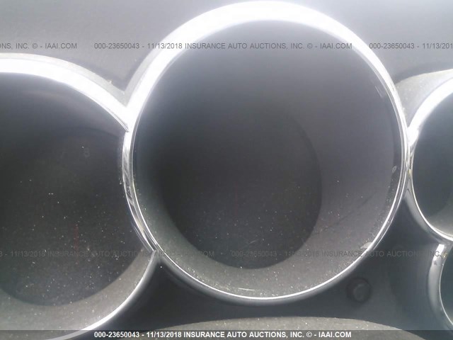 2T1KR32E85C406582 - 2005 TOYOTA COROLLA MATRIX XR SILVER photo 7