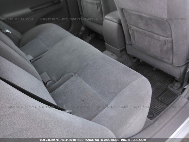 JTDBE32K940255343 - 2004 TOYOTA CAMRY LE/XLE WHITE photo 8