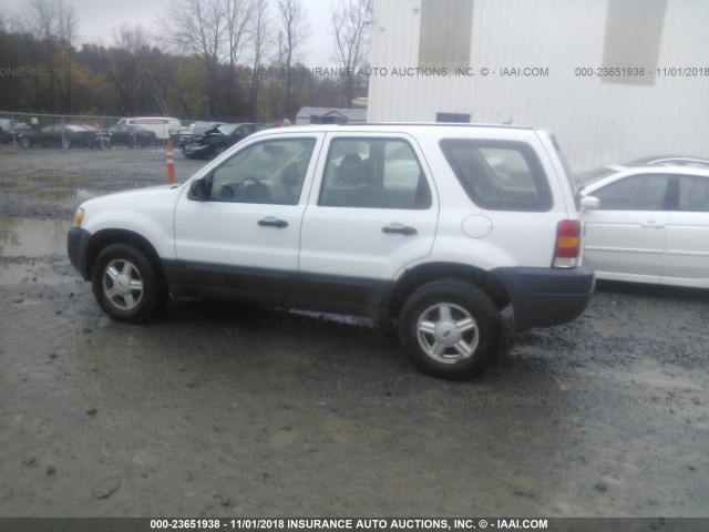 1FMYU92154DA08655 - 2004 FORD ESCAPE XLS WHITE photo 6