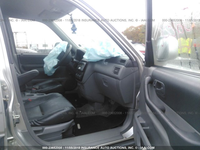 JHLRD1869WC062257 - 1998 HONDA CR-V EX ვერცხლისფერი ფოტო 5