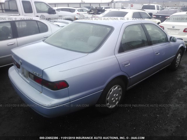 4T1BG22K4VU178570 - 1997 TOYOTA CAMRY CE/LE/XLE ლურჯი ფოტო 4