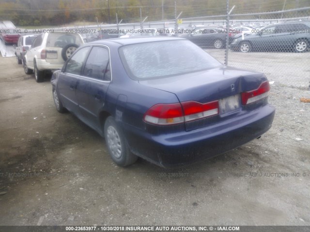 1HGCF86682A076733 - 2002 HONDA ACCORD VALUE BLUE photo 3