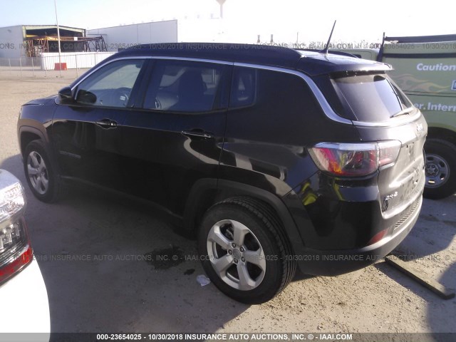 3C4NJDBB6HT679764 - 2017 JEEP COMPASS LATITUDE 黑色 照片 3