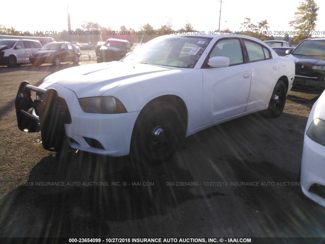 2B3CL1CT5BH587621 - 2011 DODGE CHARGER POLICE WHITE photo 2