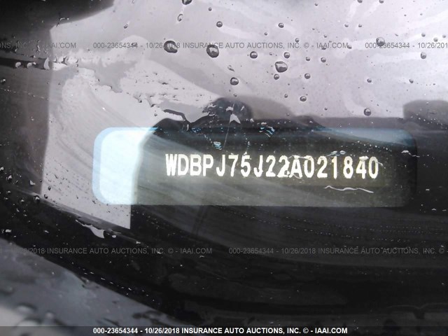 WDBPJ75J22A021840 - 2002 MERCEDES-BENZ CL 500 WHITE photo 9