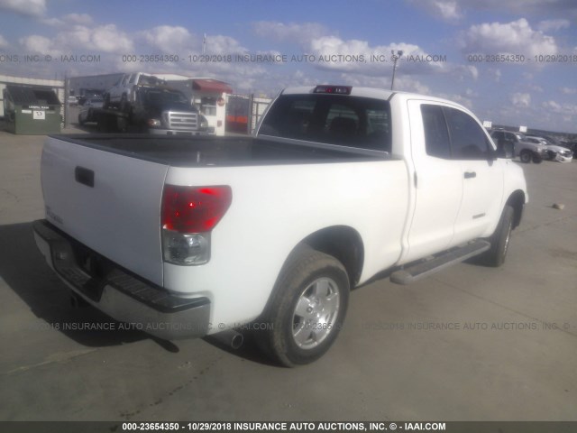 5TFRU54179X017510 - 2009 TOYOTA TUNDRA DOUBLE CAB/DOUBLE CAB SR5 WHITE photo 4