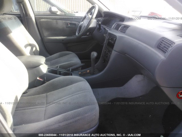 4T1BG22K3VU779212 - 1997 TOYOTA CAMRY CE/LE/XLE 蓝色 照片 5