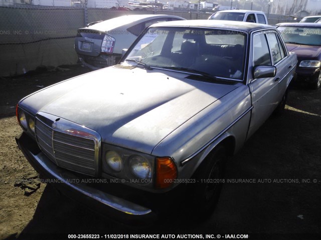 WDBAB33A8EA161913 - 1984 MERCEDES-BENZ 300 DT Light Blue photo 2