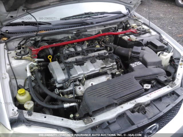 JM1BJ245121481588 - 2002 MAZDA PROTEGE PR5 银色 照片 10