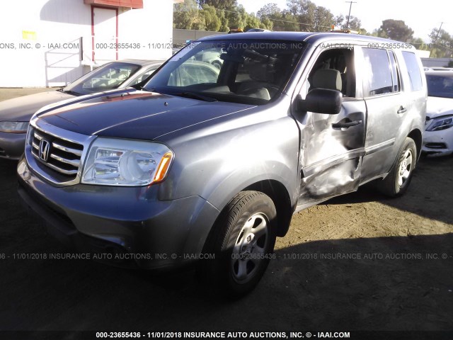 5FNYF3H2XDB038125 - 2013 HONDA PILOT LX SILVER photo 2