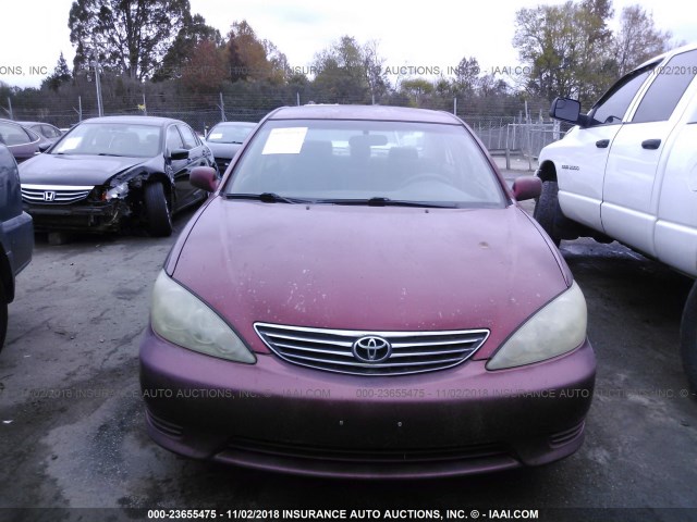 4T1BE32K75U406959 - 2005 TOYOTA CAMRY LE/XLE/SE RED photo 6