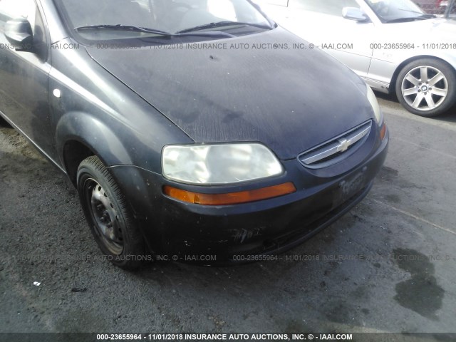 KL1TD52685B299370 - 2005 CHEVROLET AVEO LS BLACK photo 6