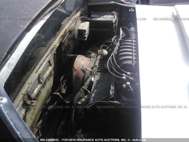 4762900715 - 1976 PORSCHE 9146  SILVER photo 10