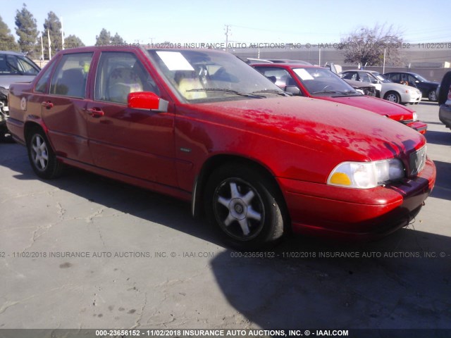 YV1LS5576W1502244 - 1998 VOLVO S70 RED photo 1